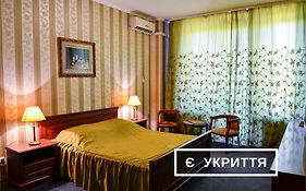 Diplomat Aparthotel