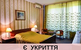 Diplomat Aparthotel
